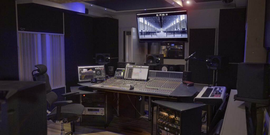 Dolby Atmos Tonstudio - Dolby Atmos Studios