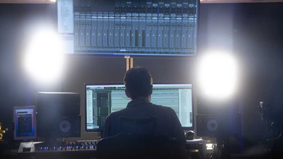 Martin Rieger's VRTonung studio