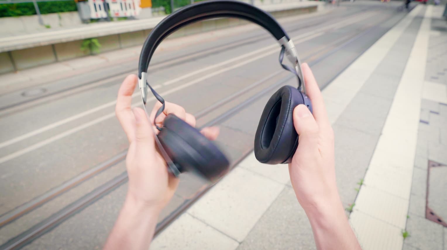 Sounds of Germany Sennheiser Momentum Wireless